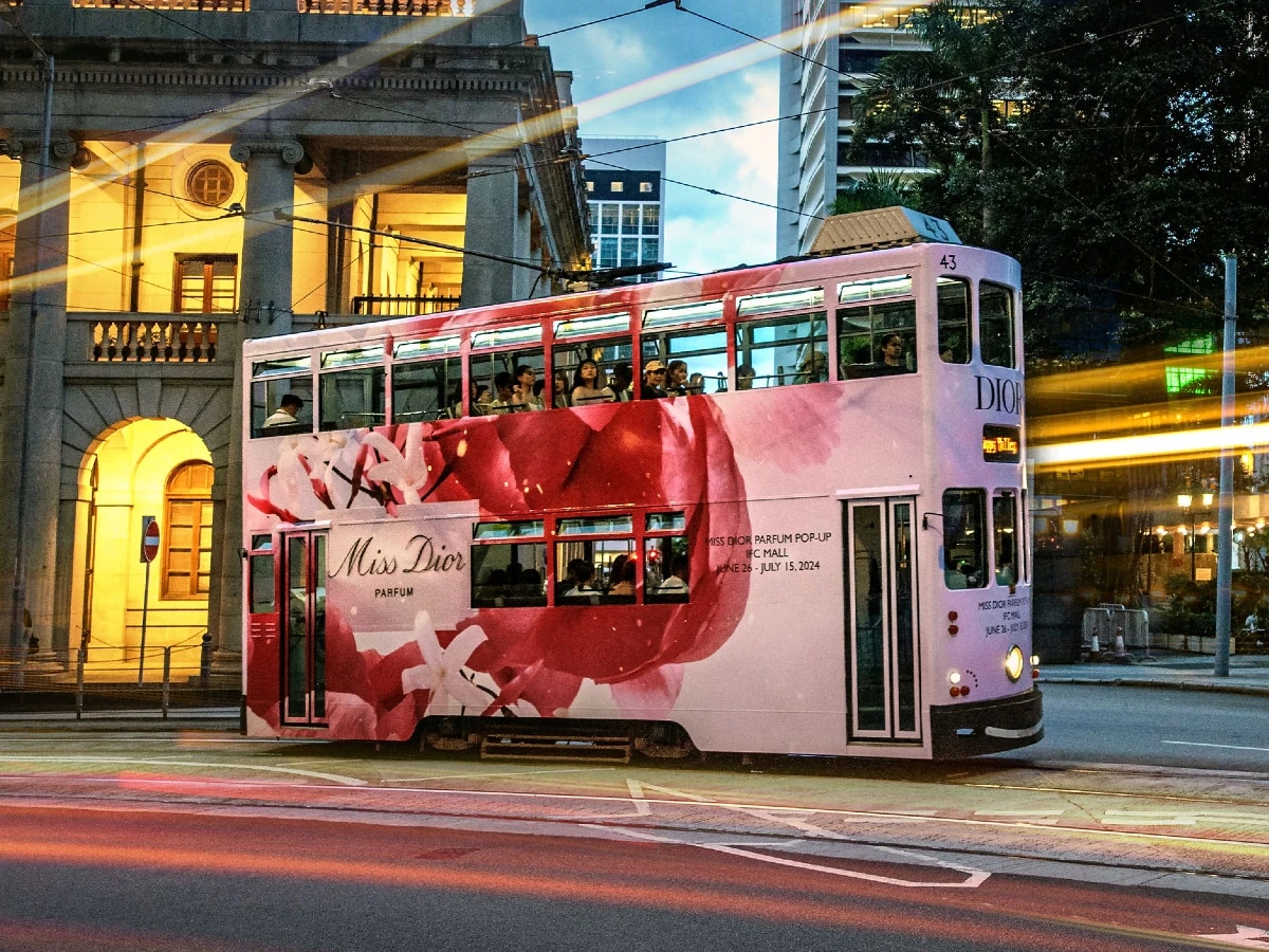 Outdoor advertising in a busy city environment