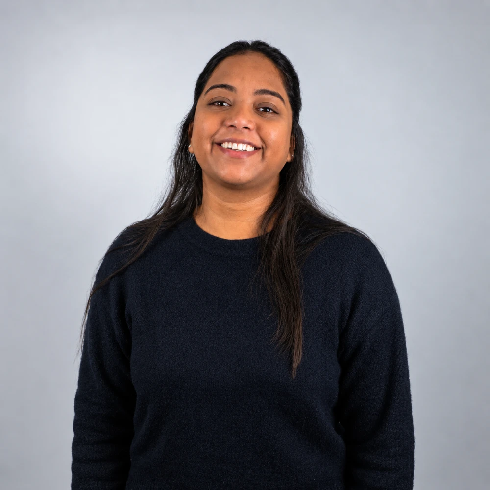 Portrait of Neerja, DOOH Execution Manager for Europe and the Americas at OOH Global.